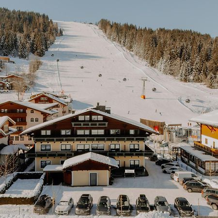 B&B Hotel Die Bergquelle Flachau Extérieur photo